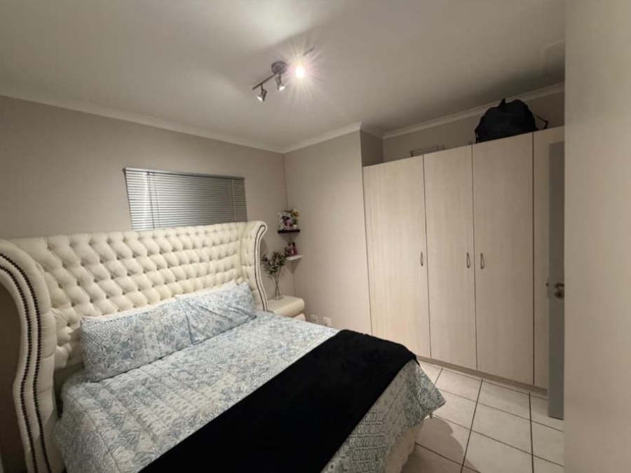 2 Bedroom Property for Sale in Esther Park Gauteng
