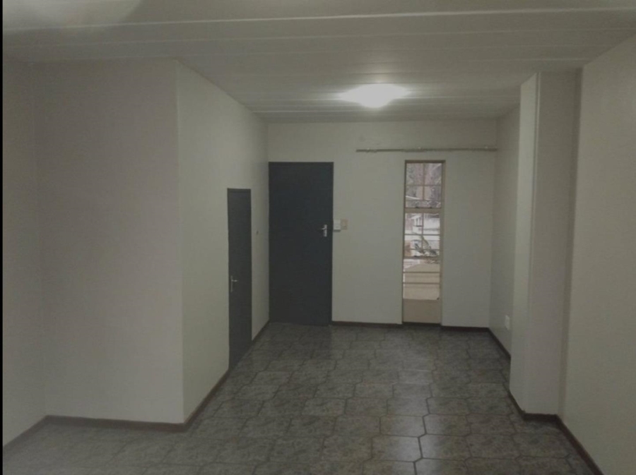 2 Bedroom Property for Sale in Valhalla Gauteng