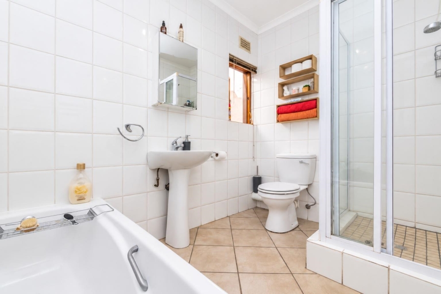 2 Bedroom Property for Sale in Northwold Gauteng