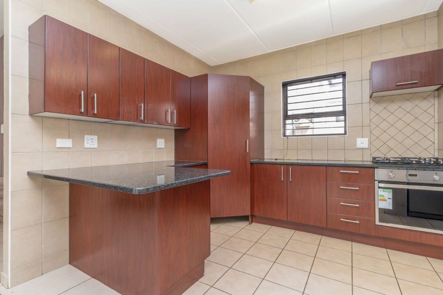 3 Bedroom Property for Sale in Ruimsig Country Estate Gauteng