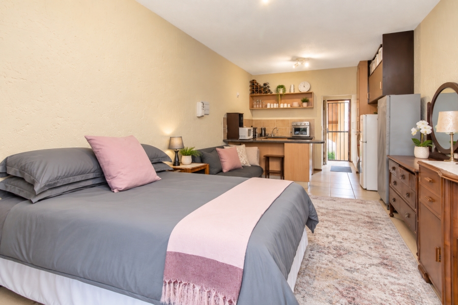0 Bedroom Property for Sale in Lonehill Gauteng