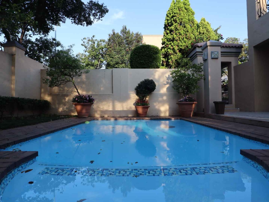 0 Bedroom Property for Sale in Lonehill Gauteng