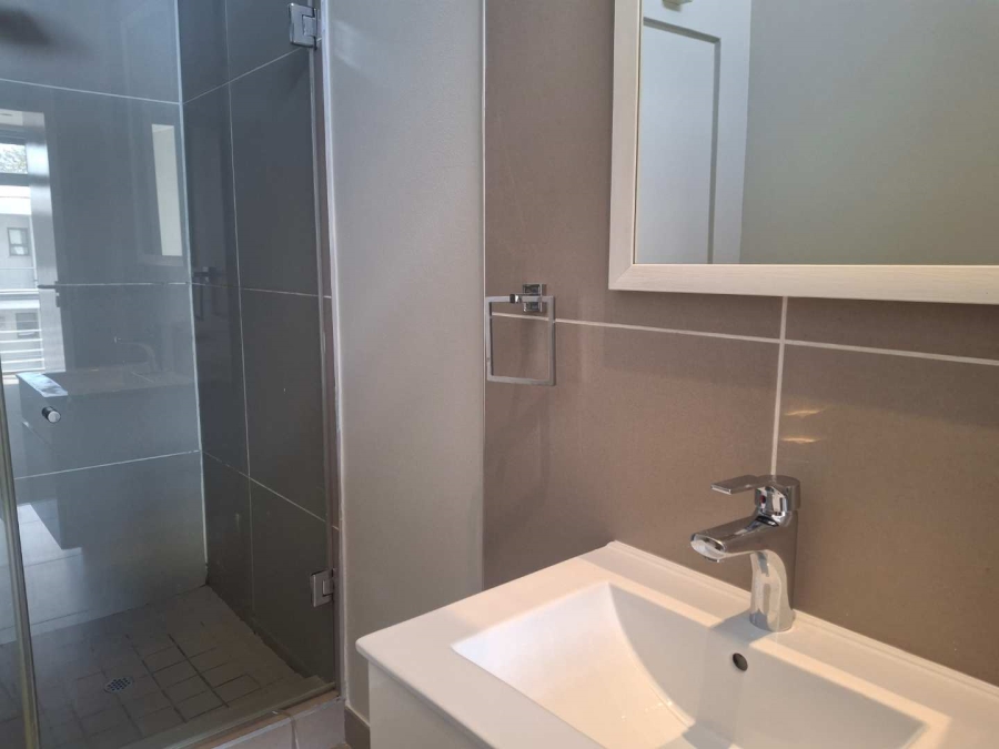 To Let 2 Bedroom Property for Rent in Rivonia Gauteng