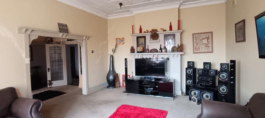 5 Bedroom Property for Sale in Brakpan Central Gauteng