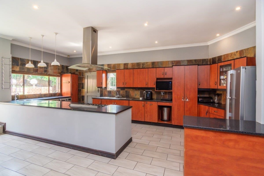 3 Bedroom Property for Sale in Wilro Park Gauteng