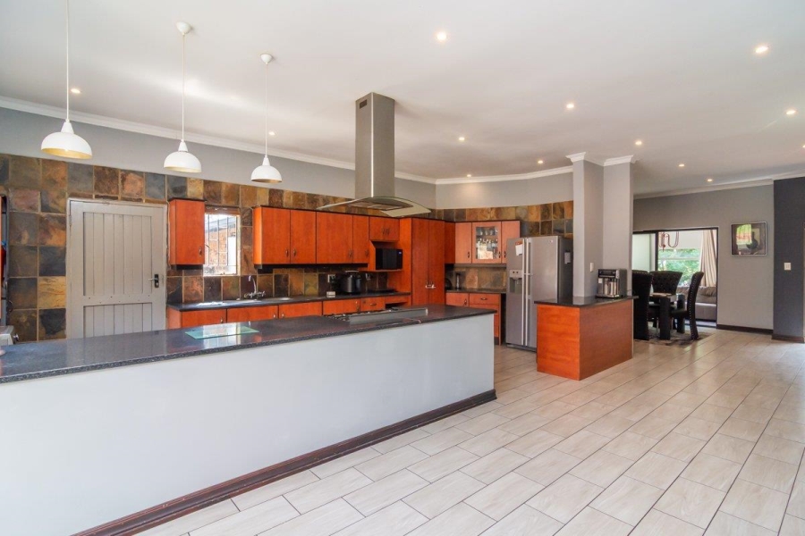 3 Bedroom Property for Sale in Wilro Park Gauteng