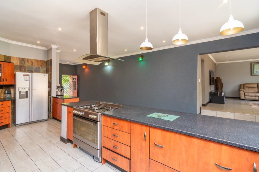 3 Bedroom Property for Sale in Wilro Park Gauteng
