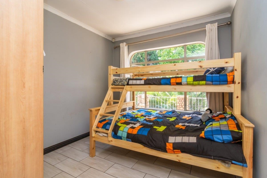 3 Bedroom Property for Sale in Wilro Park Gauteng
