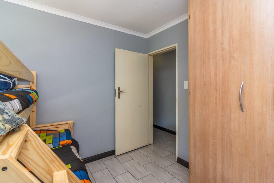 3 Bedroom Property for Sale in Wilro Park Gauteng