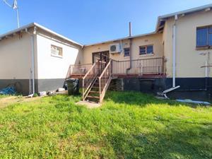 5 Bedroom Property for Sale in Krugersdorp Gauteng