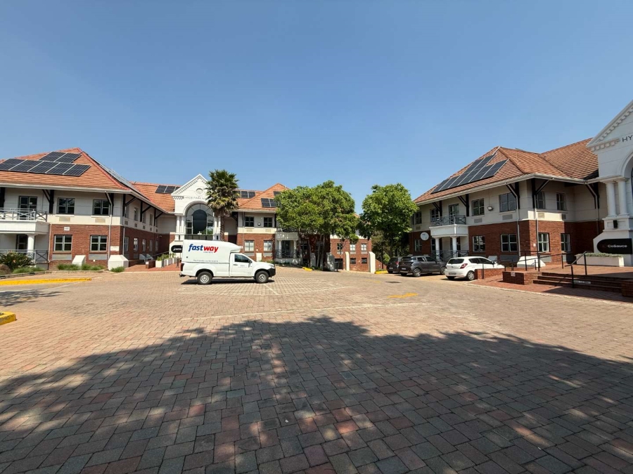 To Let Commercial Property for Rent in Hyde Park Gauteng