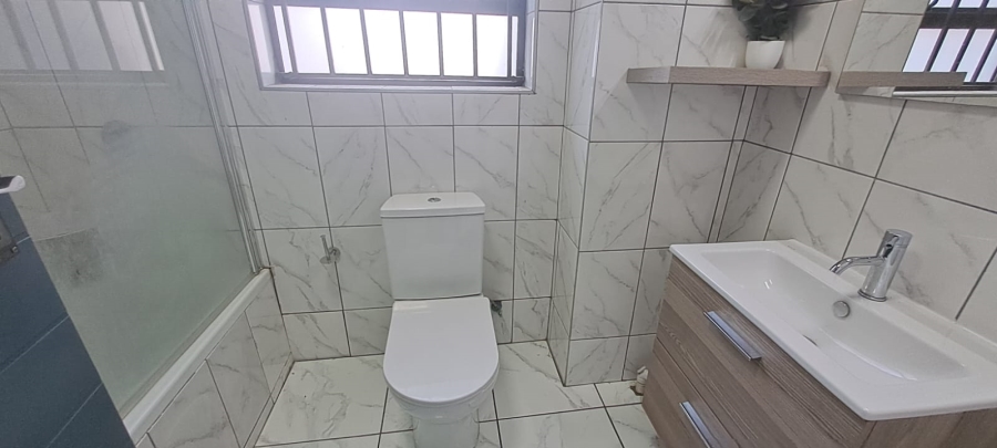 To Let 3 Bedroom Property for Rent in Elandspark Gauteng