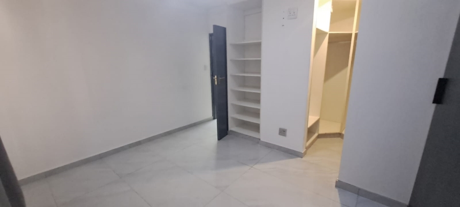 To Let 3 Bedroom Property for Rent in Elandspark Gauteng