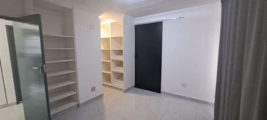 To Let 3 Bedroom Property for Rent in Elandspark Gauteng