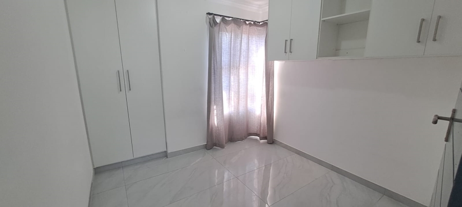 To Let 3 Bedroom Property for Rent in Elandspark Gauteng