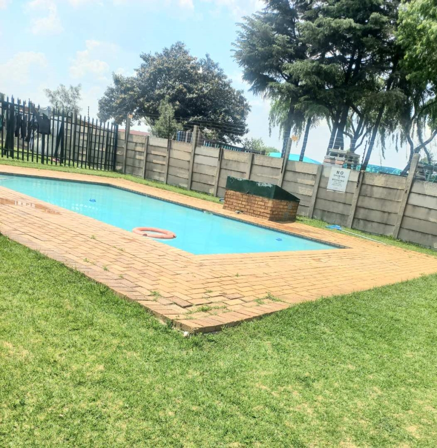 3 Bedroom Property for Sale in Ravenswood Gauteng