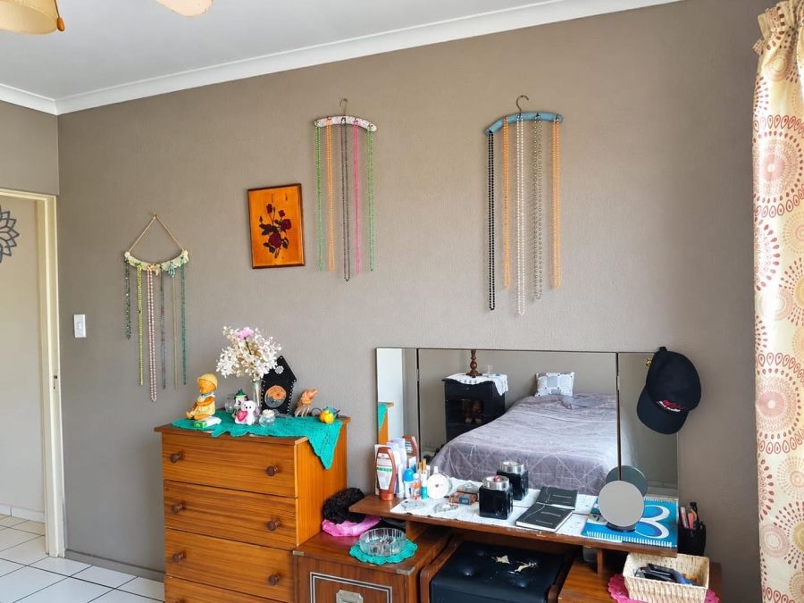 2 Bedroom Property for Sale in Florentia Gauteng