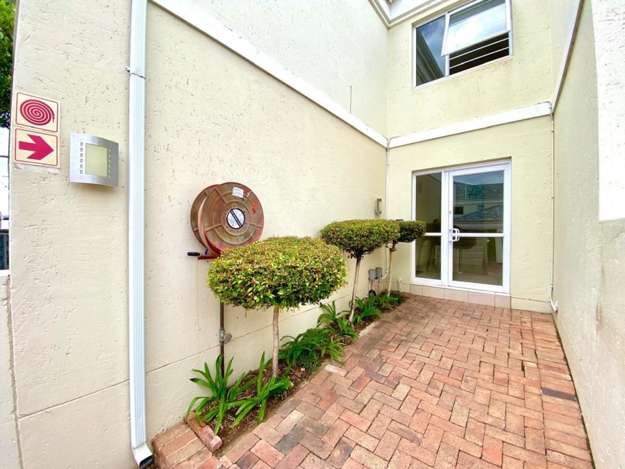 To Let 3 Bedroom Property for Rent in Bryanston West Gauteng