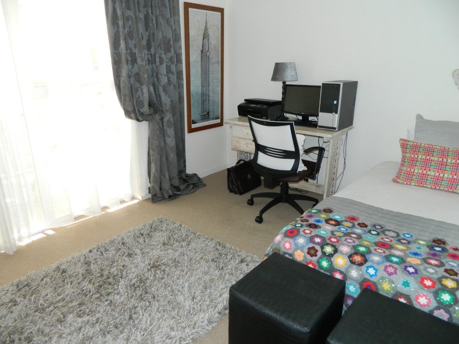 To Let 3 Bedroom Property for Rent in Bryanston West Gauteng