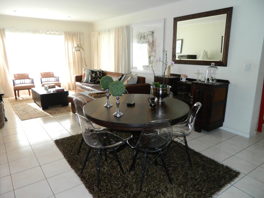 To Let 3 Bedroom Property for Rent in Bryanston West Gauteng
