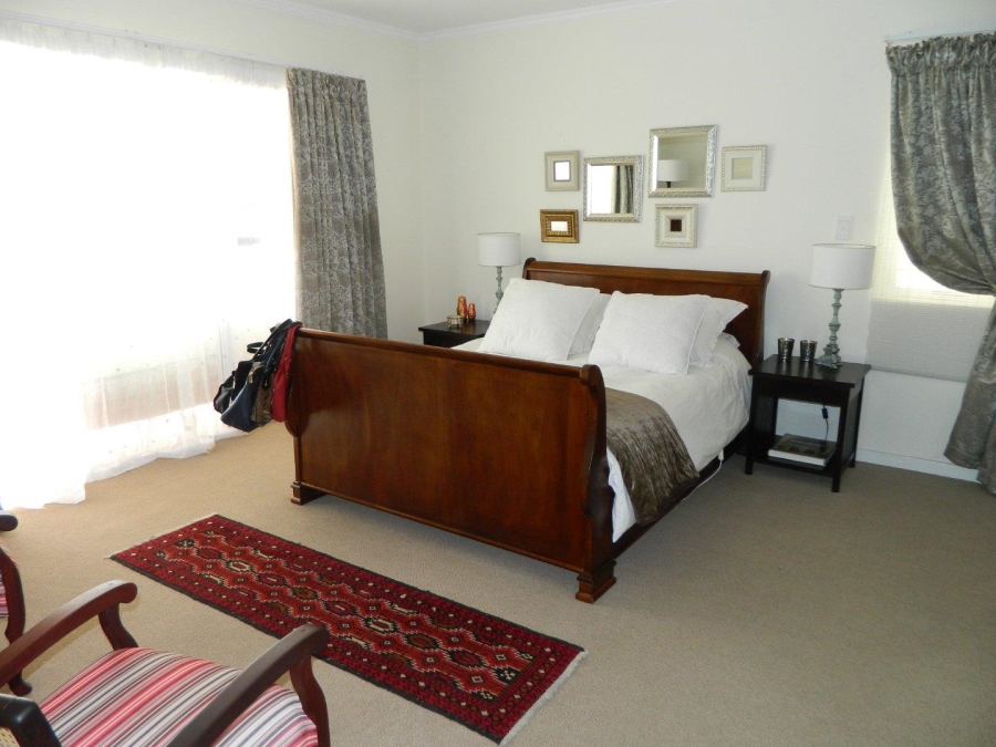 To Let 3 Bedroom Property for Rent in Bryanston West Gauteng