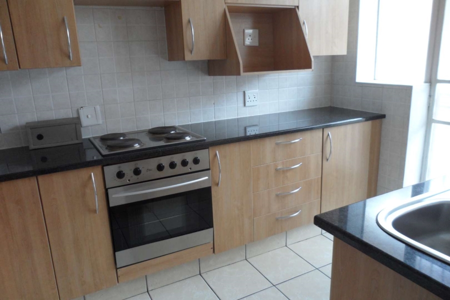 2 Bedroom Property for Sale in Bramley Park Gauteng