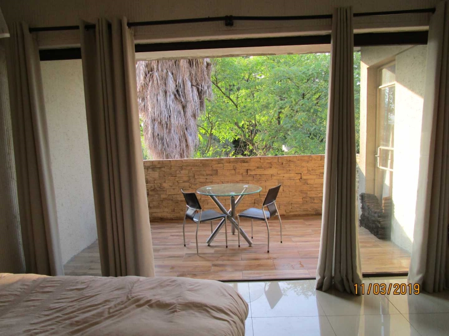 2 Bedroom Property for Sale in Bramley Park Gauteng