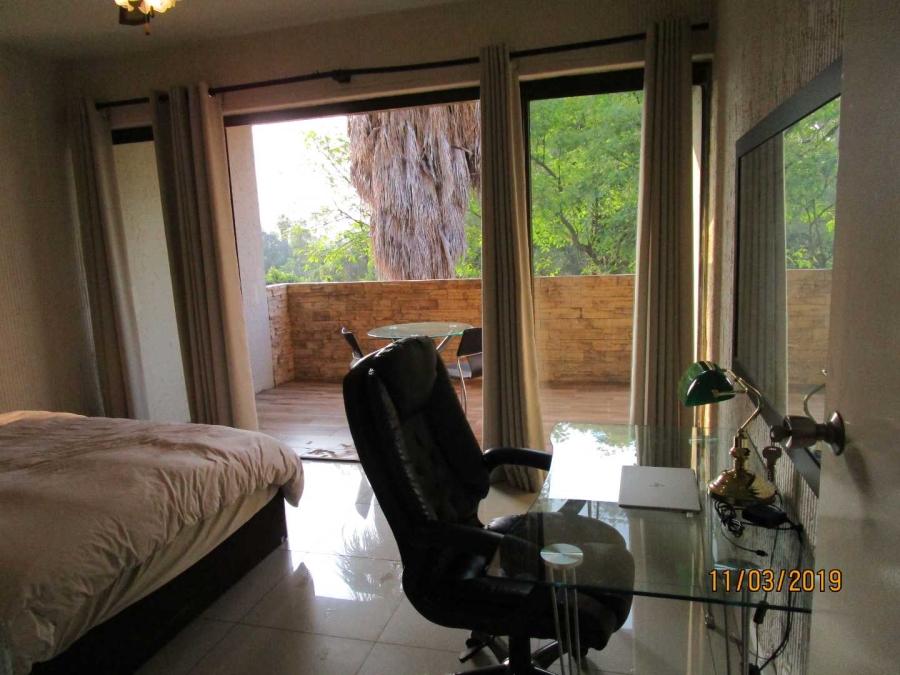 2 Bedroom Property for Sale in Bramley Park Gauteng