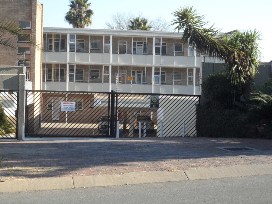 2 Bedroom Property for Sale in Bramley Park Gauteng