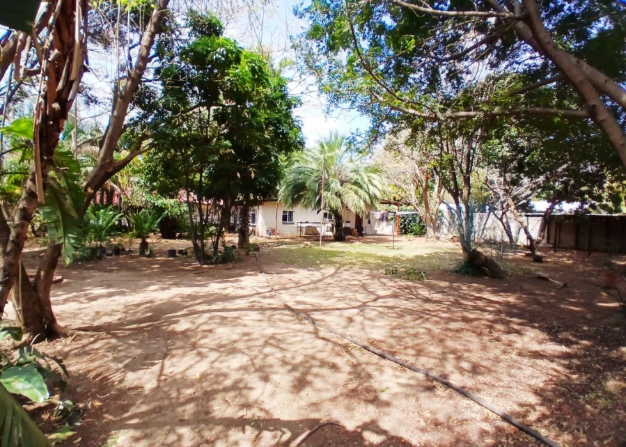 5 Bedroom Property for Sale in Pretoria North Gauteng