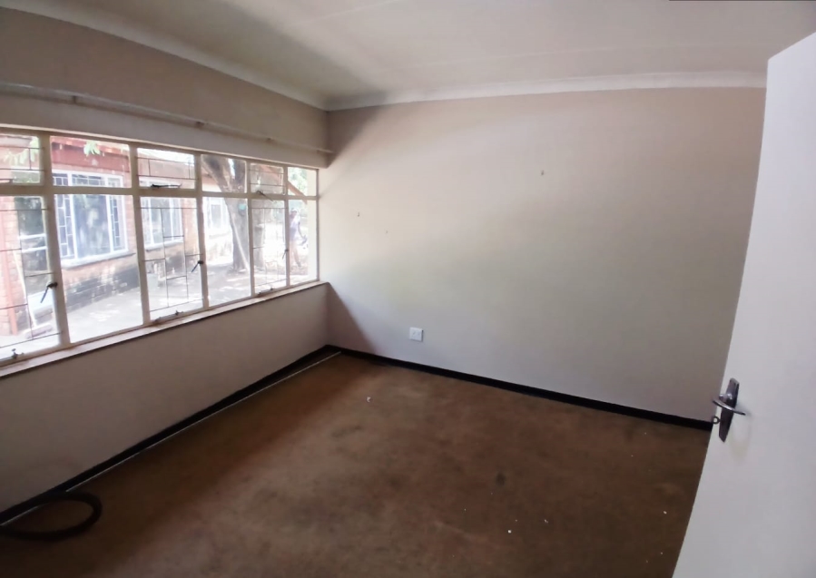 5 Bedroom Property for Sale in Pretoria North Gauteng