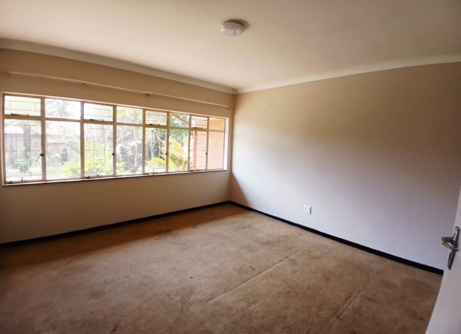 5 Bedroom Property for Sale in Pretoria North Gauteng