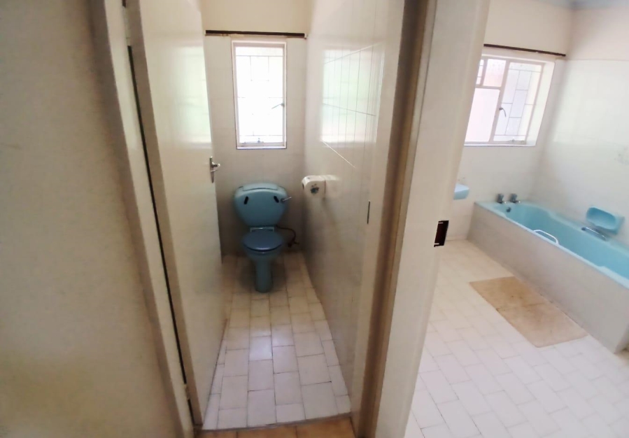 5 Bedroom Property for Sale in Pretoria North Gauteng