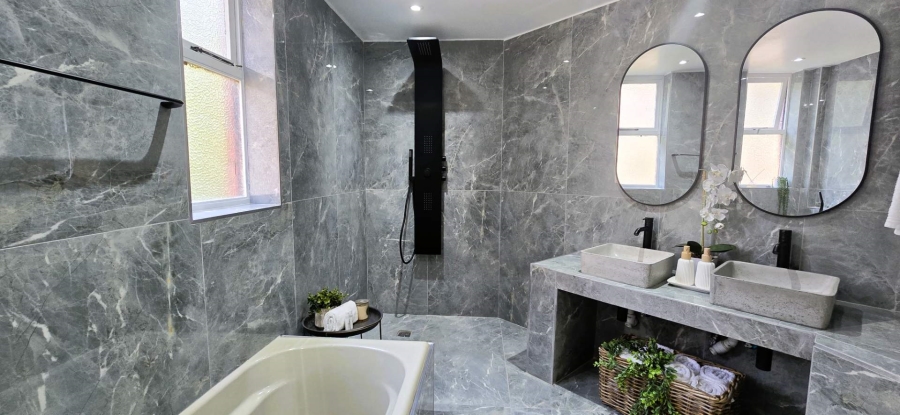 3 Bedroom Property for Sale in Houghton Gauteng