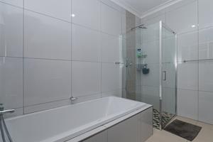 3 Bedroom Property for Sale in Birch Acres Gauteng