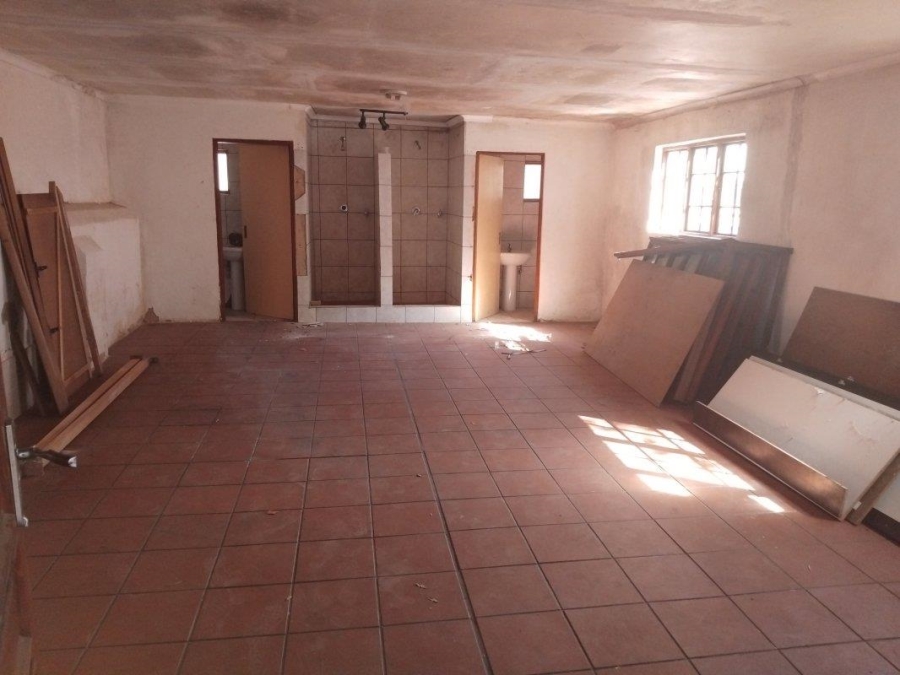 5 Bedroom Property for Sale in Kensington Gauteng