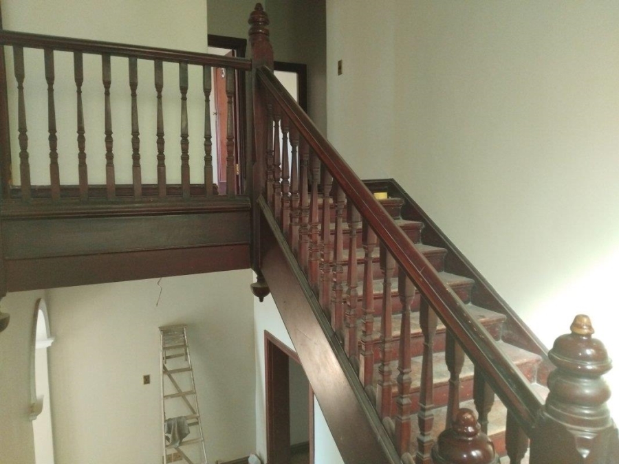 5 Bedroom Property for Sale in Kensington Gauteng