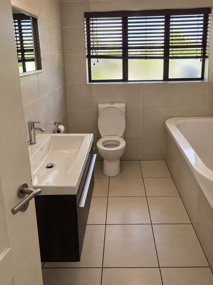 To Let 3 Bedroom Property for Rent in Modderfontein Gauteng