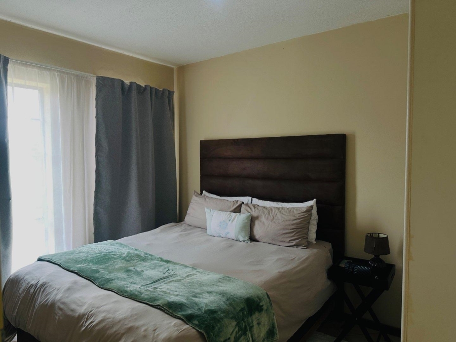 2 Bedroom Property for Sale in Noordwyk Gauteng