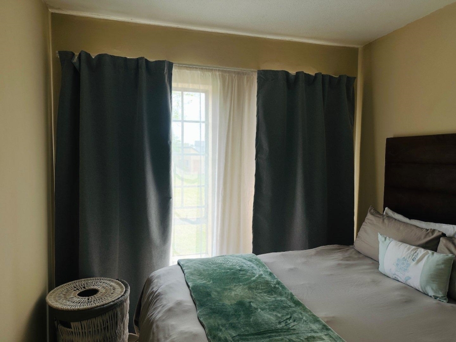2 Bedroom Property for Sale in Noordwyk Gauteng