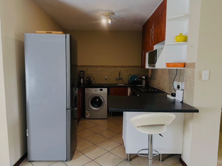 2 Bedroom Property for Sale in Noordwyk Gauteng