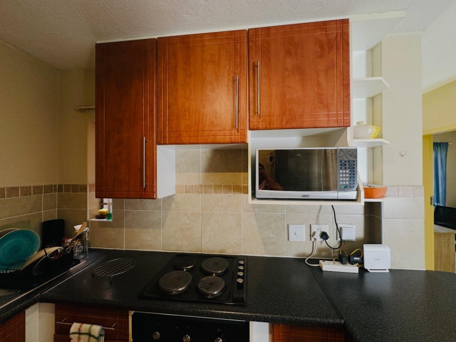 2 Bedroom Property for Sale in Noordwyk Gauteng