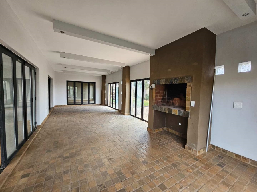 4 Bedroom Property for Sale in Amandasig Gauteng
