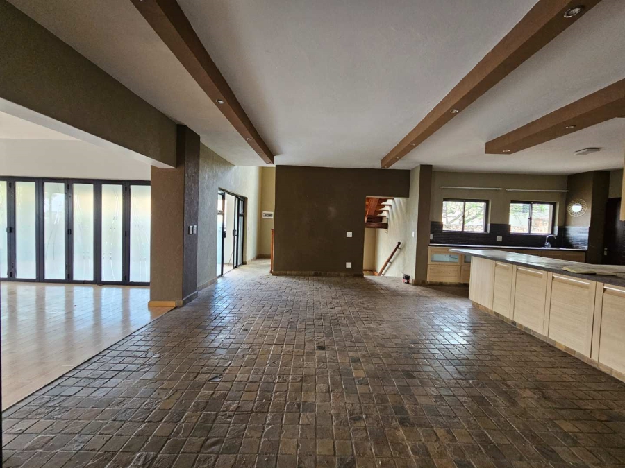 4 Bedroom Property for Sale in Amandasig Gauteng