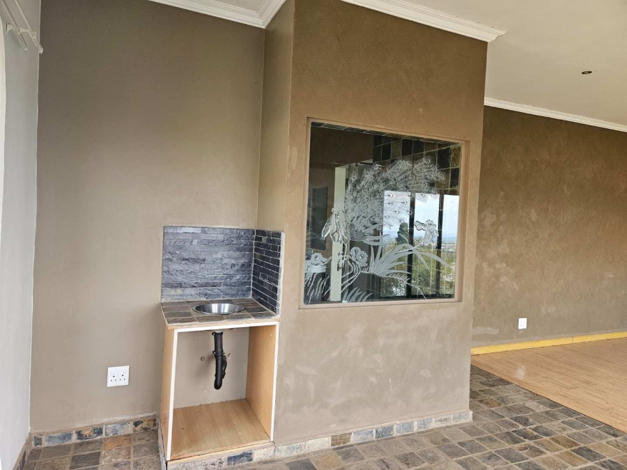 4 Bedroom Property for Sale in Amandasig Gauteng