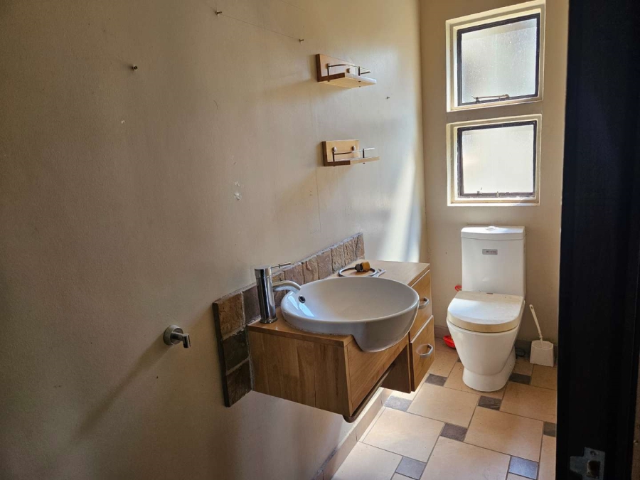 4 Bedroom Property for Sale in Amandasig Gauteng