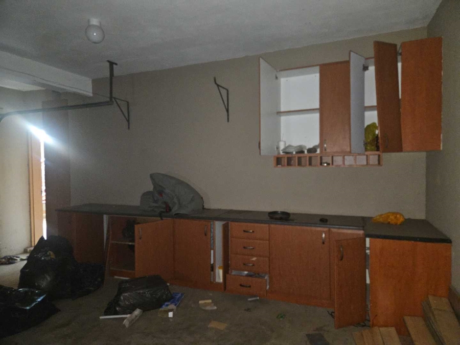 4 Bedroom Property for Sale in Amandasig Gauteng