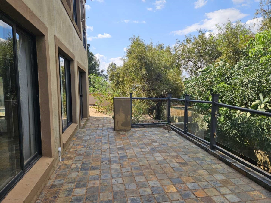 4 Bedroom Property for Sale in Amandasig Gauteng