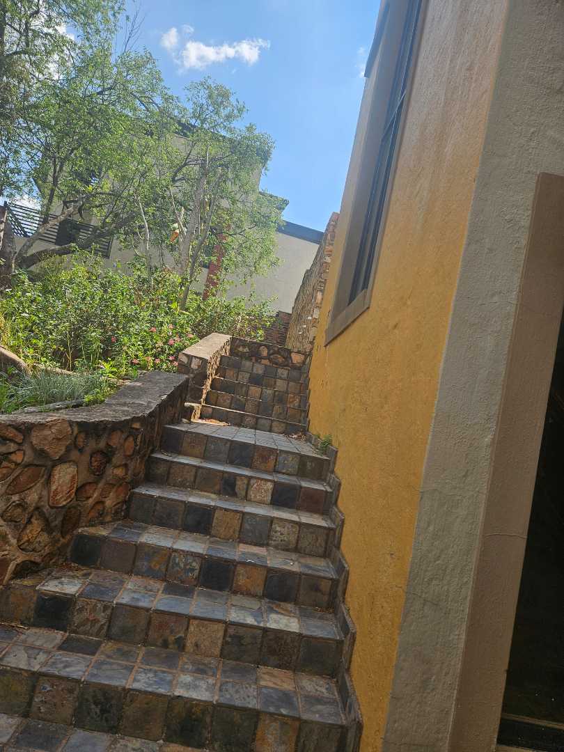 4 Bedroom Property for Sale in Amandasig Gauteng