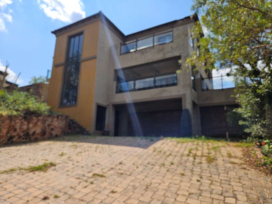 4 Bedroom Property for Sale in Amandasig Gauteng